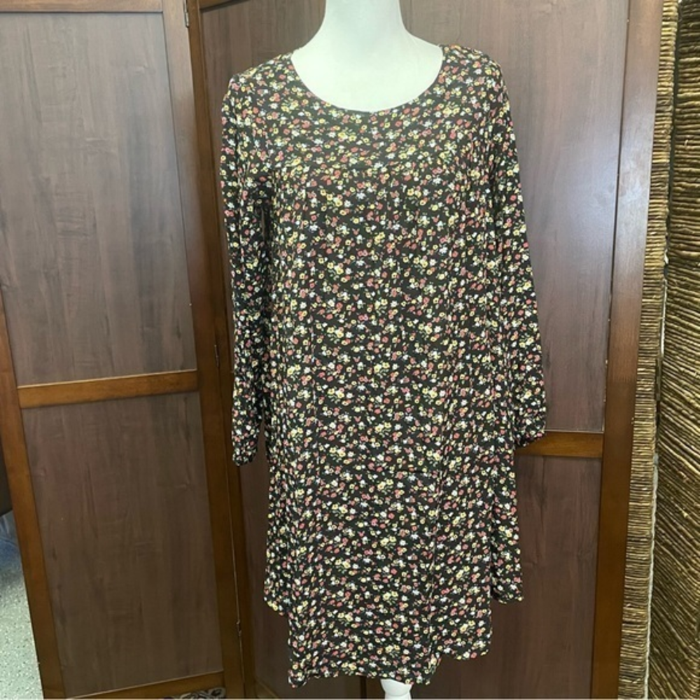 Hatch M NWT Floral Maternity Dress